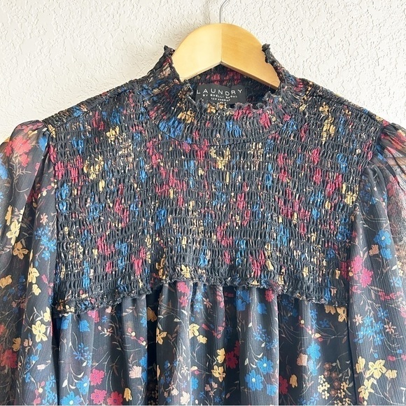 Laundry by Shelli Segal Floral Smocked Blouse High Neck - Picture 6 of 11